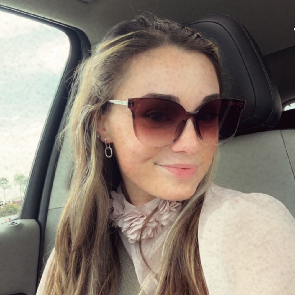 Meet your Posher, Faith